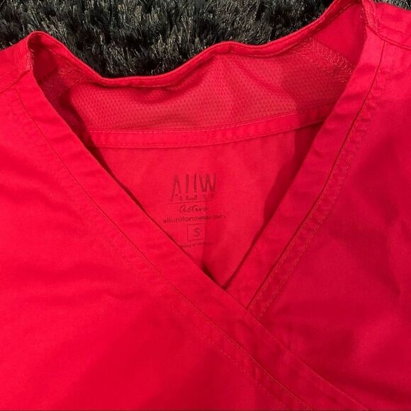 AUW | Hot Pink ACTIVE Women's Sporty Mesh Mock Wrap Scrub Top | Small - Picture 5 of 7